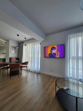 Onix Penthouse 18